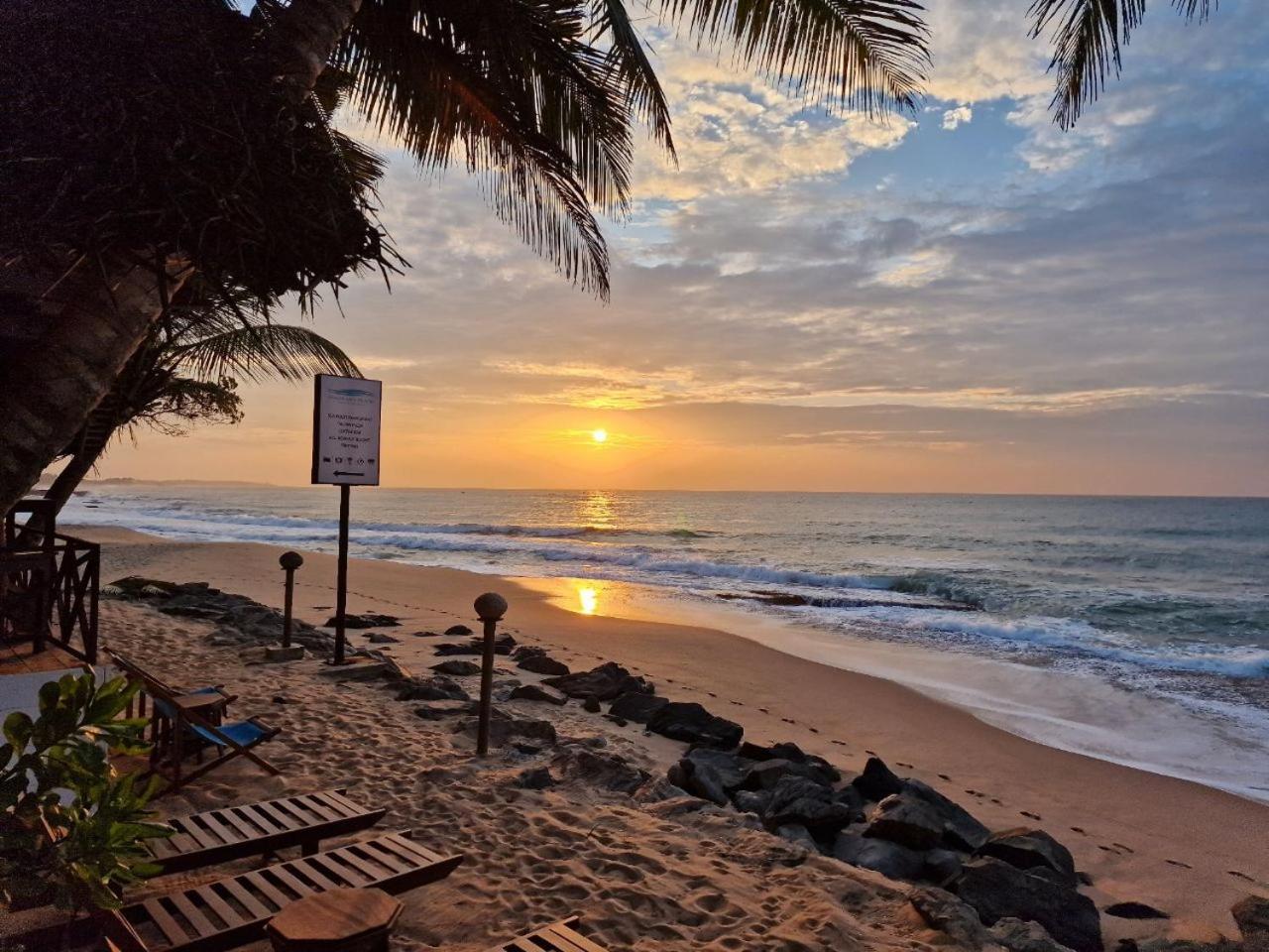 Panorama Beach Hotel Tangalle Eksteriør bilde