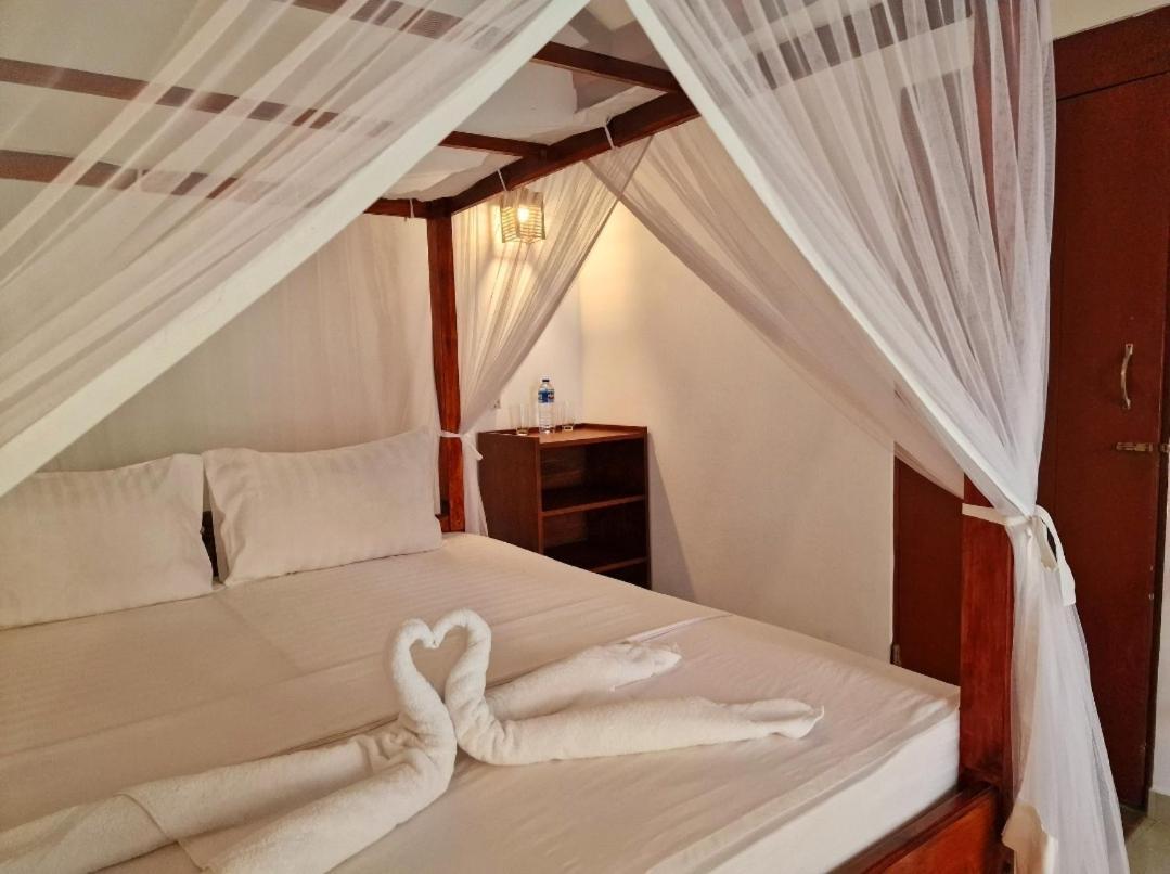 Panorama Beach Hotel Tangalle Eksteriør bilde