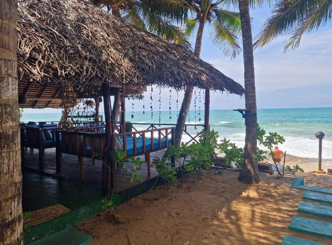 Panorama Beach Hotel Tangalle Eksteriør bilde